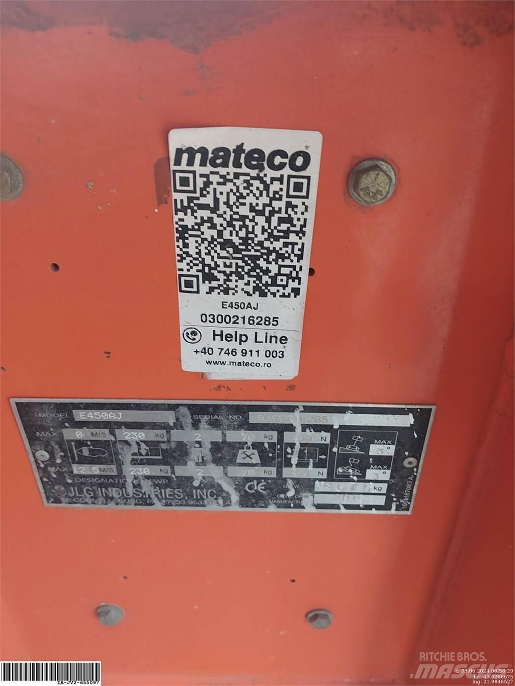 JLG E450AJ Körüklü personel platformları