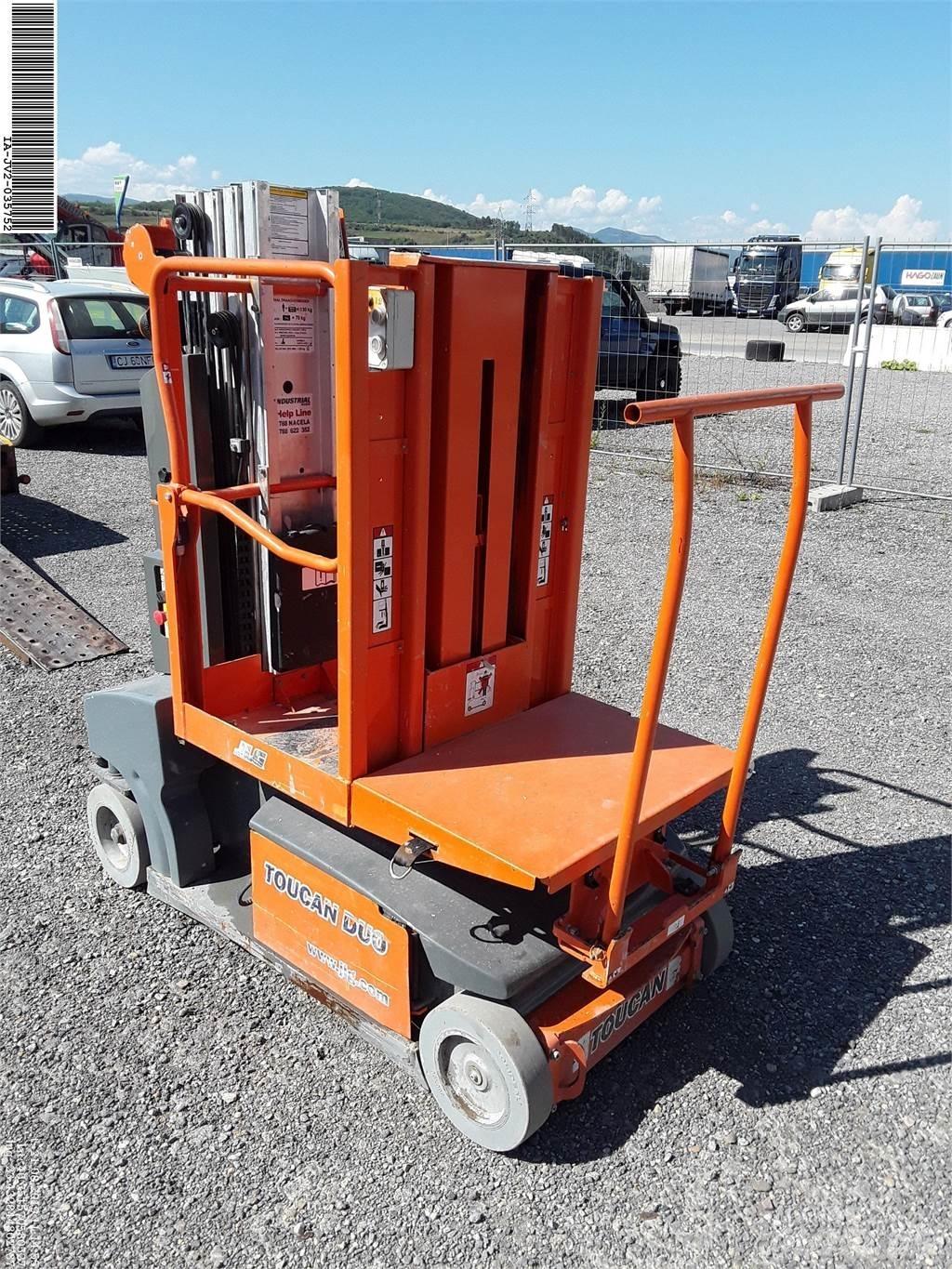 JLG Toucan duo Personel Platformları ve Cephe Asansörleri