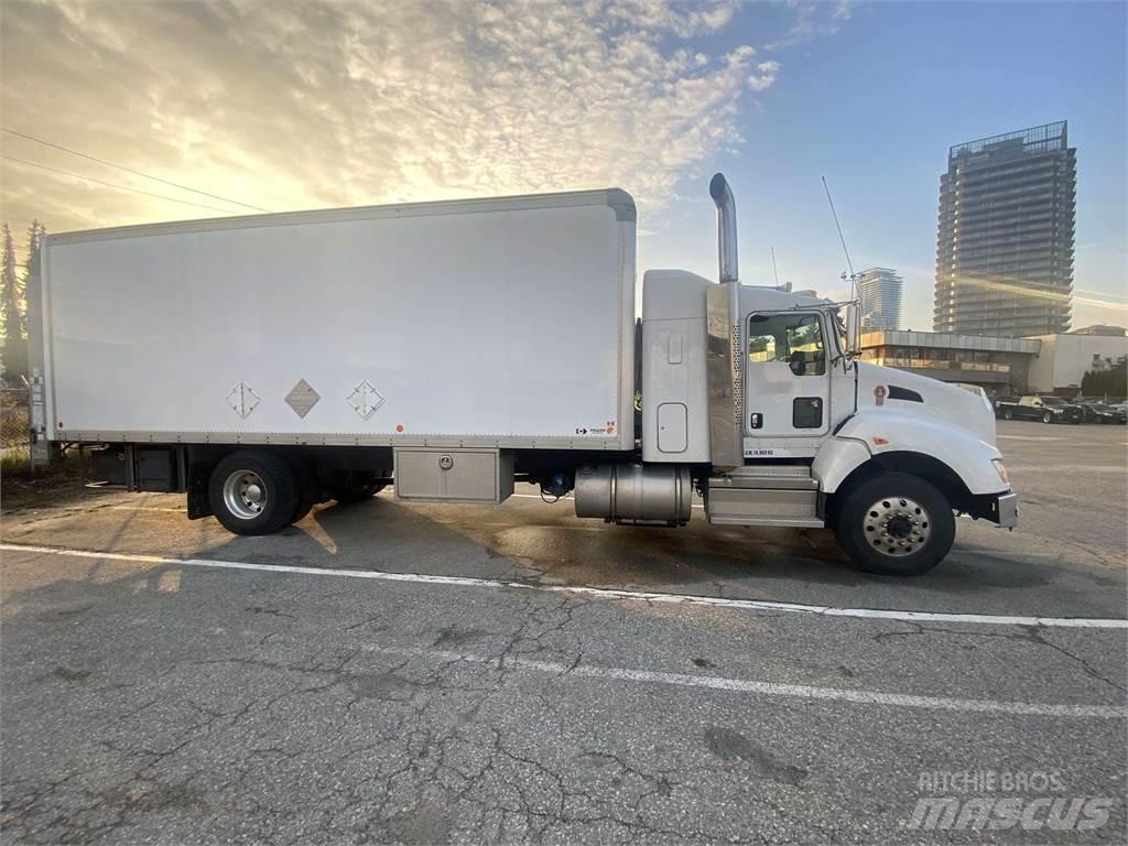 Kenworth T440 Çekiciler