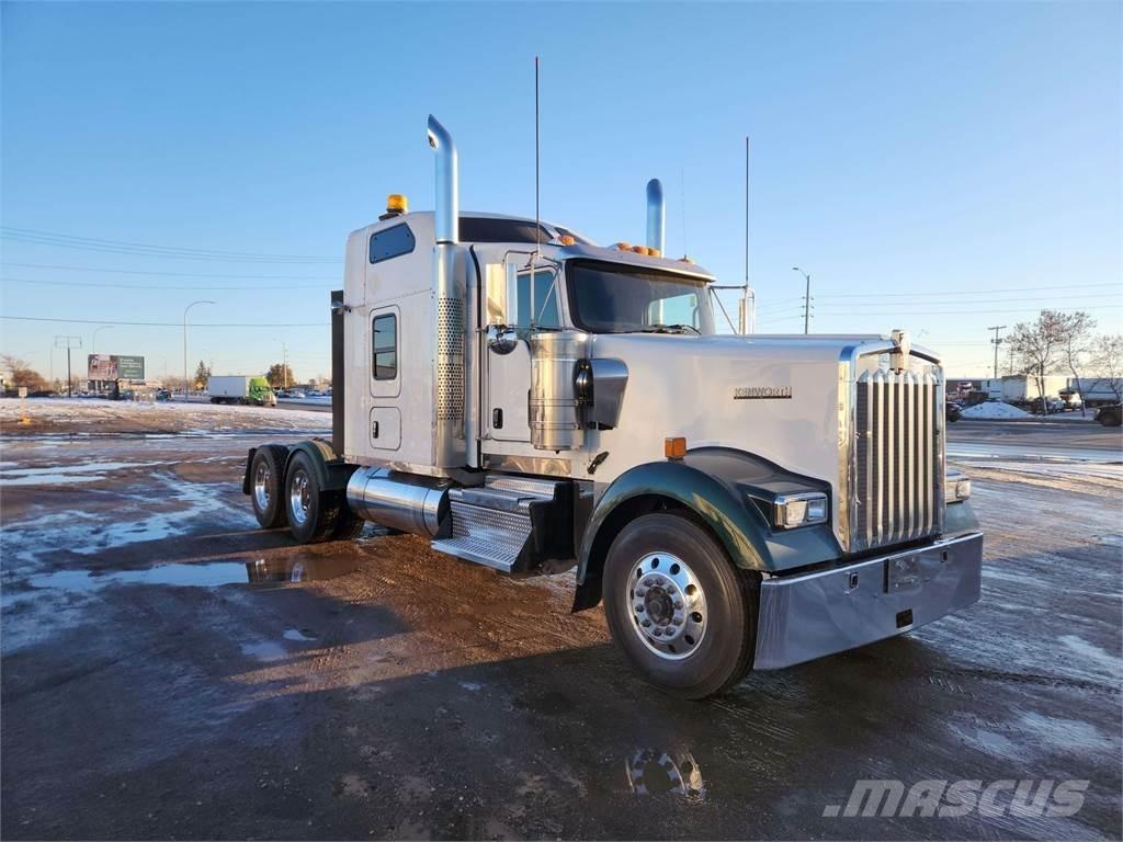 Kenworth W900L Çekiciler