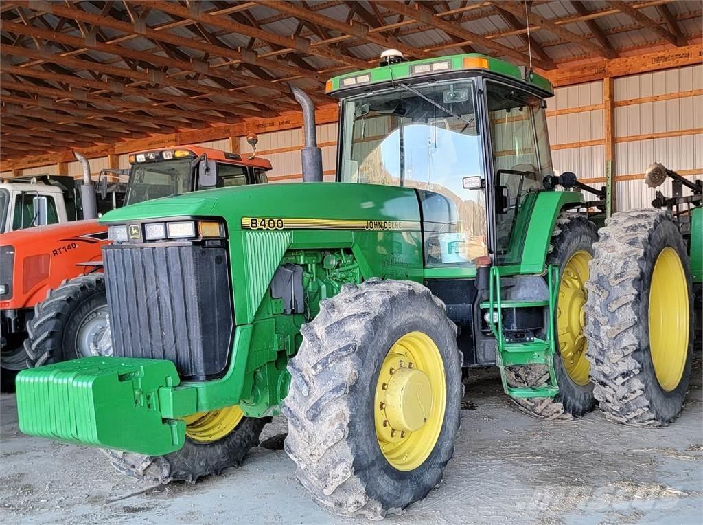 John Deere 8400 Traktörler