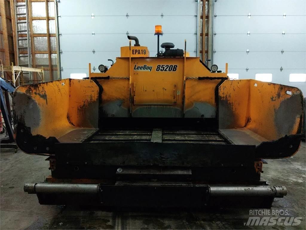 LeeBoy 8520B Asfalt sericiler
