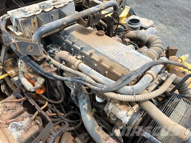 Astra ADT40 Belden kirma kaya kamyonu