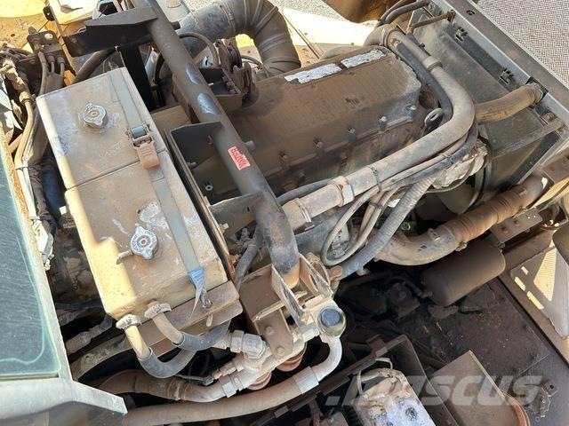 Astra ADT40 Belden kirma kaya kamyonu