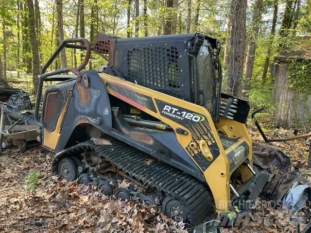 ASV RT120F Skid steer loderler