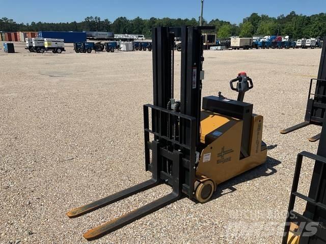 Big Joe CB22 Diger