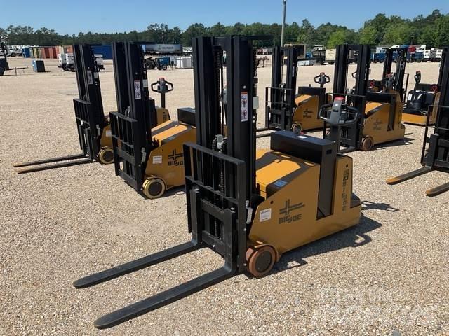 Big Joe CB22 Diger