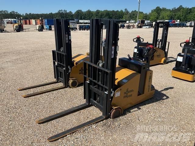 Big Joe CB22 Diger