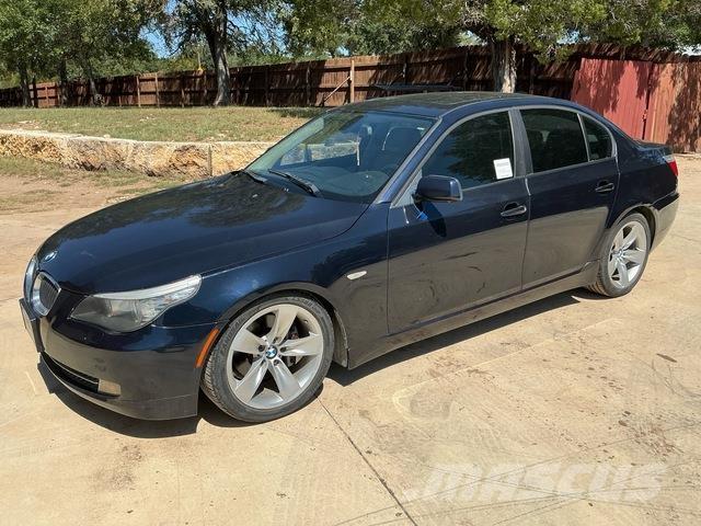 BMW 528i Otomobiller