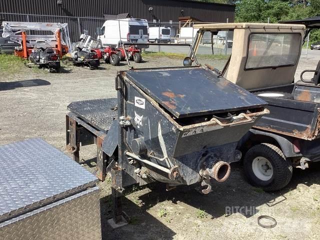Bobcat  Beton pompaları