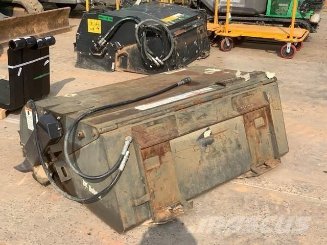 Bobcat 6707144 Cadde süpürücüler