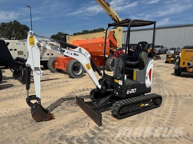 Bobcat E20 Paletli ekskavatörler