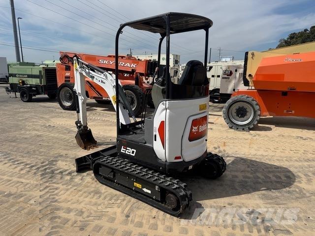 Bobcat E20 Paletli ekskavatörler