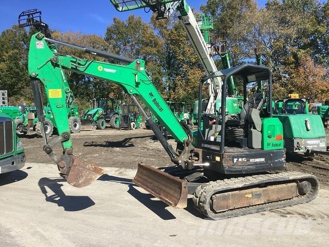 Bobcat E45 Paletli ekskavatörler