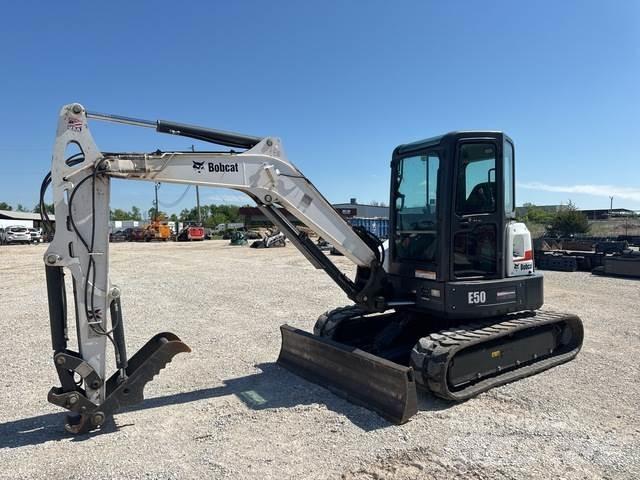 Bobcat E50 Paletli ekskavatörler