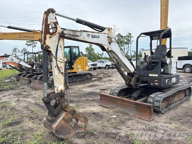 Bobcat E50 Paletli ekskavatörler