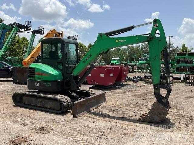 Bobcat E50 Paletli ekskavatörler