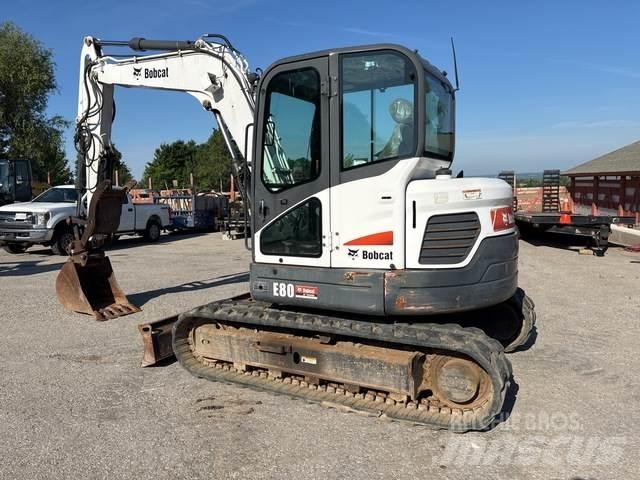 Bobcat E80A Paletli ekskavatörler