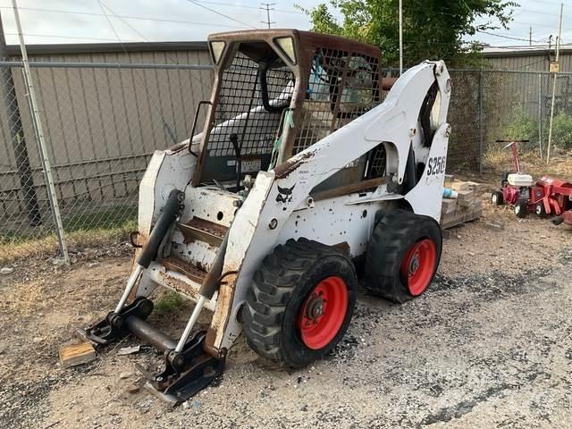 Bobcat S250 Skid steer loderler