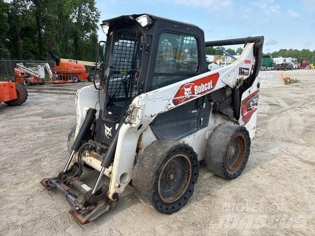 Bobcat S76 Skid steer loderler