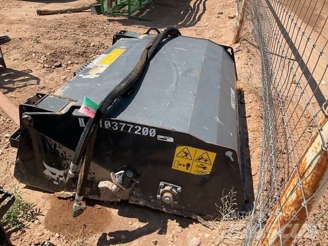 Bobcat SWB60 Cadde süpürücüler
