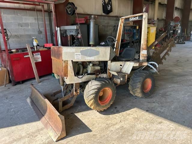 Bobcat T136 Kanal kazma makinasi