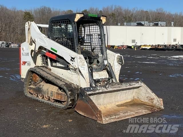 Bobcat T590 Skid steer loderler