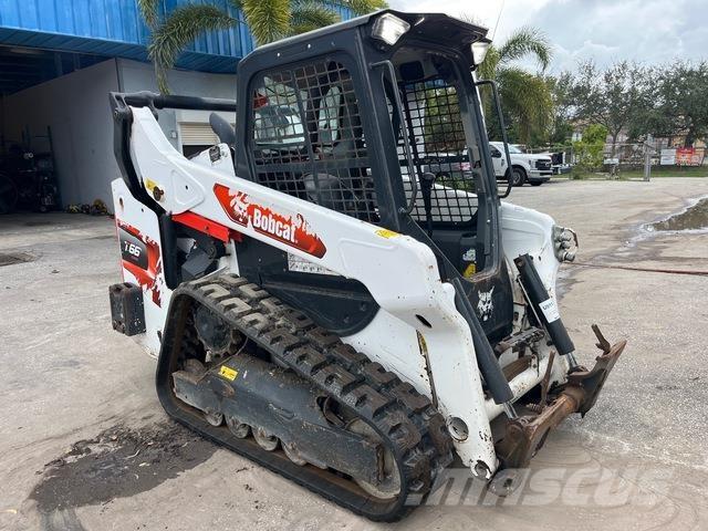 Bobcat T66 Skid steer loderler
