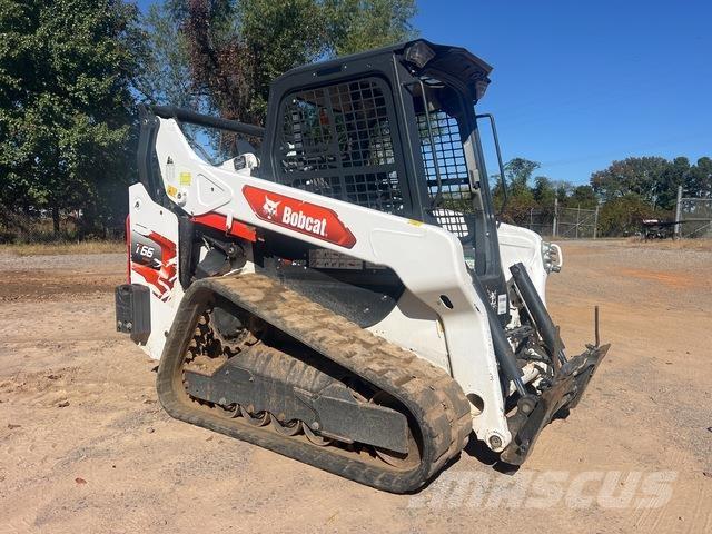 Bobcat T66 Skid steer loderler