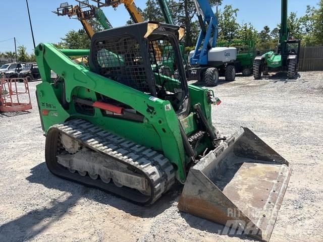 Bobcat T740 Skid steer loderler