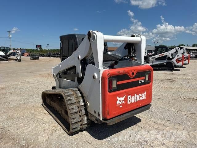 Bobcat T740 Skid steer loderler