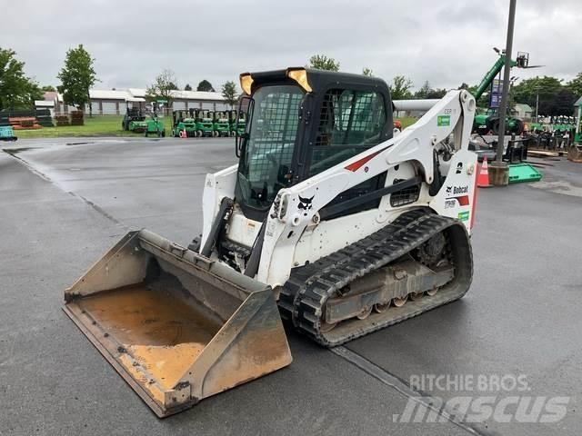 Bobcat T740 Skid steer loderler