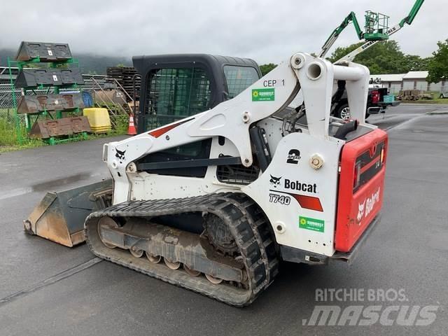 Bobcat T740 Skid steer loderler
