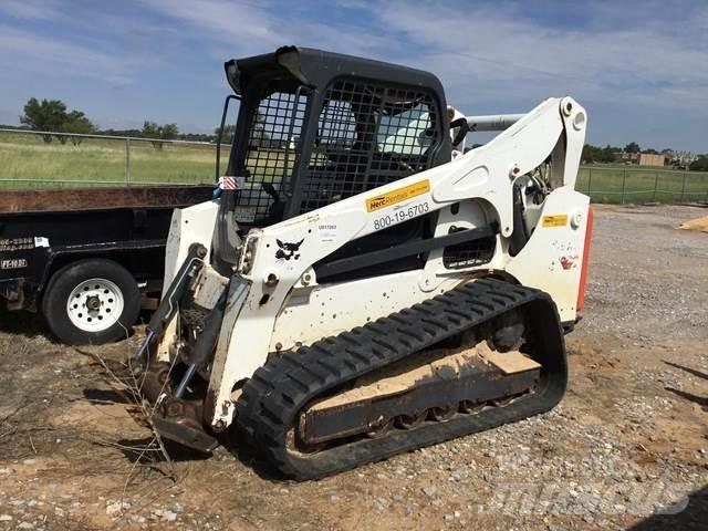 Bobcat T740 Skid steer loderler