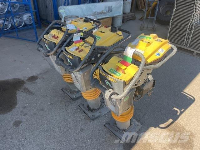 Bomag BT65/4 Sıkıştırma tokmakları