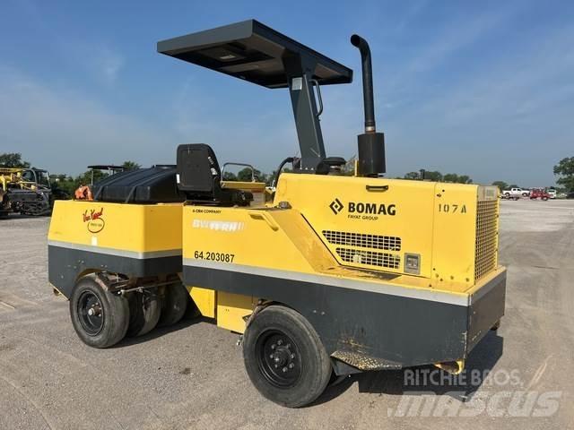 Bomag BW11RH Pnömatik lastikli silindirler