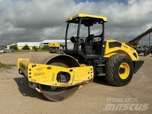 Bomag BW211D-5 Tek tamburlu silindirler