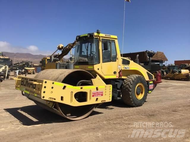 Bomag BW219DH-4 Tek tamburlu silindirler