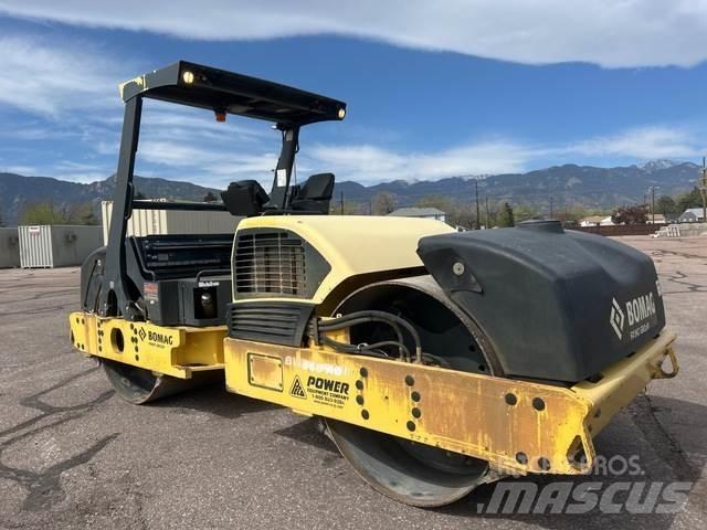 Bomag BW266AD Pnömatik lastikli silindirler
