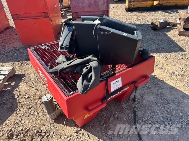 Boss VBX3000 Kum ve tuz serpiciler