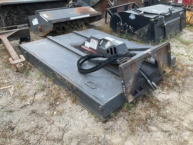 Bradco 15330 Mobil çim biçme makineleri