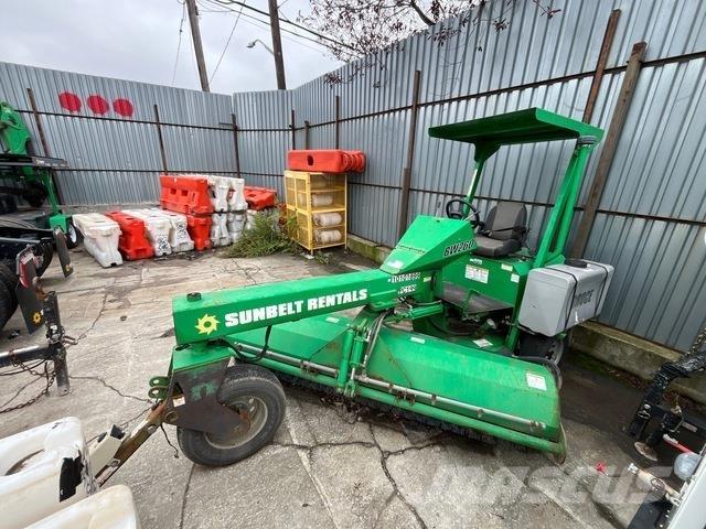 Broce BW260-8 İç mekan süpürme makineleri
