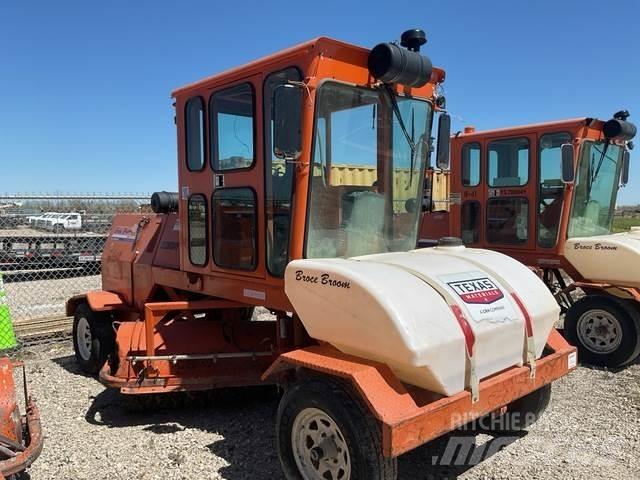 Broce CR350 İç mekan süpürme makineleri