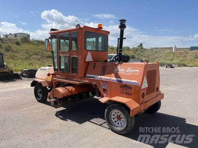 Broce RCT 350 İç mekan süpürme makineleri