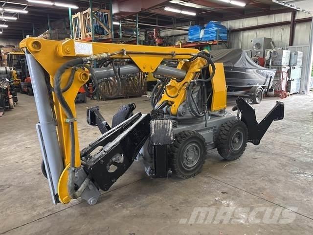 Brokk BM250E Yıkım ekskavatörleri