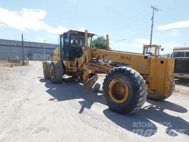 CASE 885 Greyderler