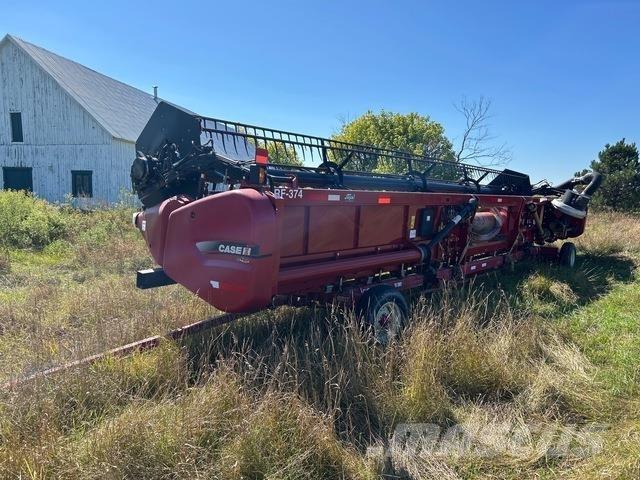Case IH 3020 Biçerdöver kafaları