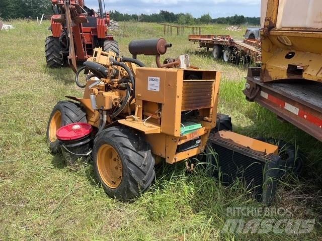 CASE Mini-S Diger
