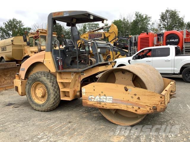 CASE SV208 Tek tamburlu silindirler