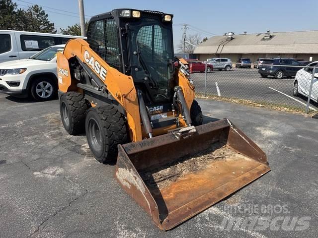 CASE SV340 Skid steer loderler